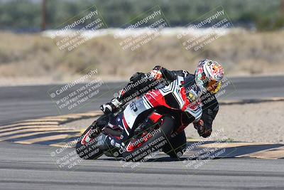 media/Oct-13-2025-Moto Forza (Mon) [[a66d839500]]/3-B Group/Session 3 (Turn 16)/